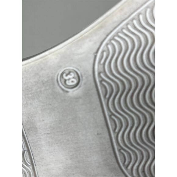 Bueno Rant Chelsea Ankle Boot Sneaker 39 US 8.5-9 Gray Leather Pull On High Top - Picture 8 of 8